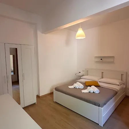 Peonia - Soggiorni Le Grotte * Camerano